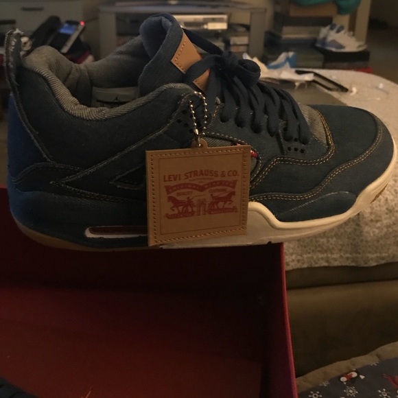 New Jordan 4s mens special edition Levis - Picture 1 of 6